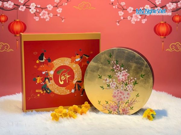 Hộp Mứt Tết Sơn Mài Đào Hồng Khai Xuân 5 Ngăn Dát Lá Vàng