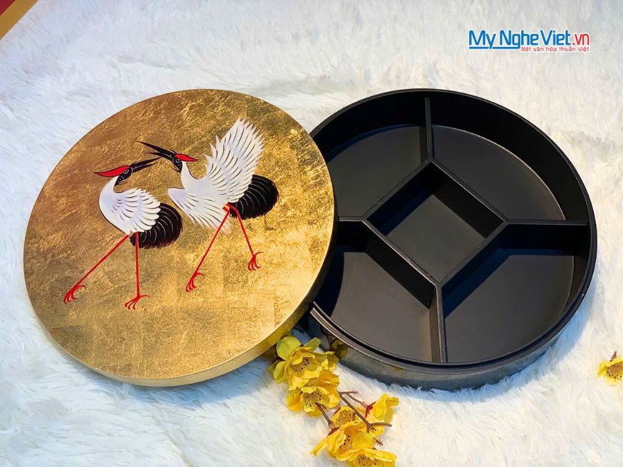 Hộp Mứt Tết Sơn Mài Song Hạc Cát Tường 5 Ngăn Dát Lá Vàng