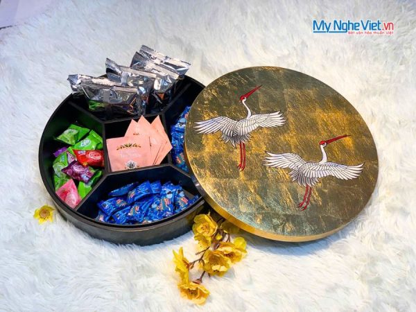 Hộp Mứt Tết Sơn Mài Song Hạc Cát Tường 5 Ngăn Dát Lá Vàng