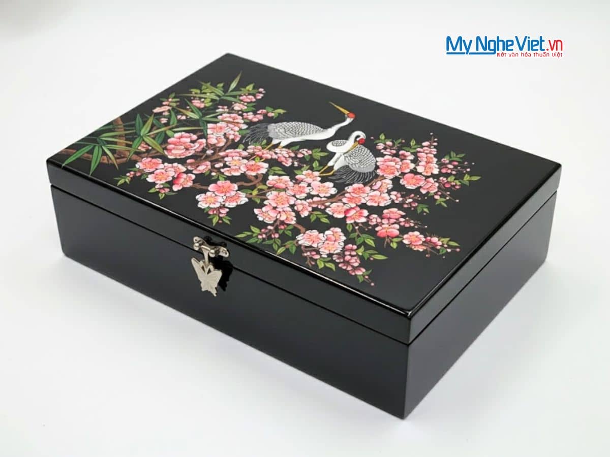 Hộp trang sức sơn mài họa tiết cò đào nền đen cao cấp