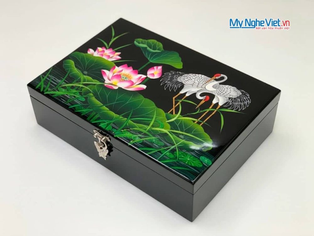 Hộp trang sức sơn mài họa tiết cò sen nền đen cao cấp