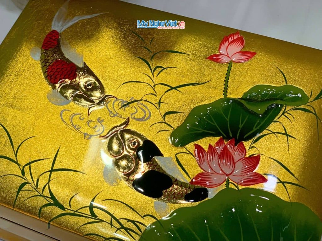 Hộp Trang Sức Sơn Mài Cao Cấp Lớn Có Chân Vẽ Hoa Sen Đắp Nổi