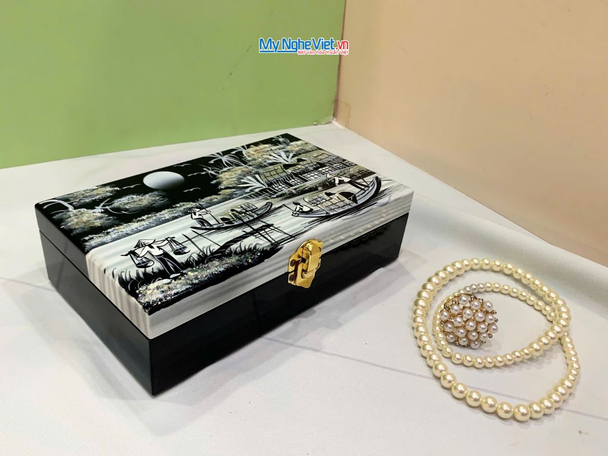 Hộp trang sức sơn mài đồng quê đen trắng