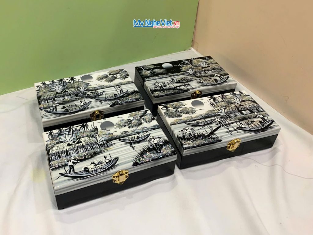 Hộp trang sức sơn mài đồng quê đen trắng