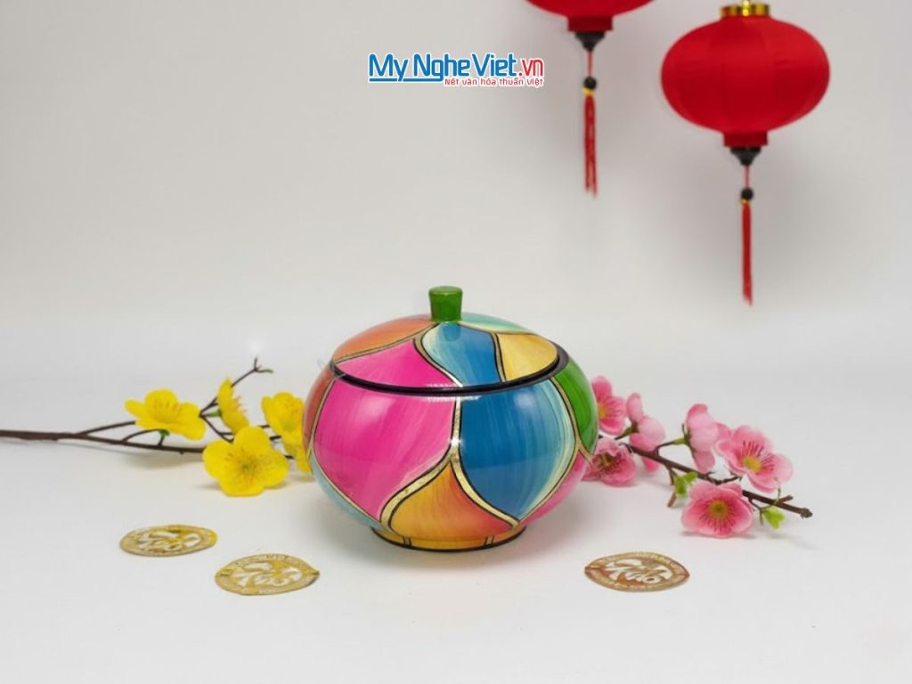 Hũ cam sơn mài đựng mứt vẽ lập thể