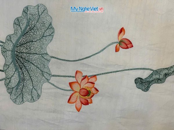 Khăn lụa đũi họa tiết hoa sen thêu tay màu trắng 100% silk cao cấp