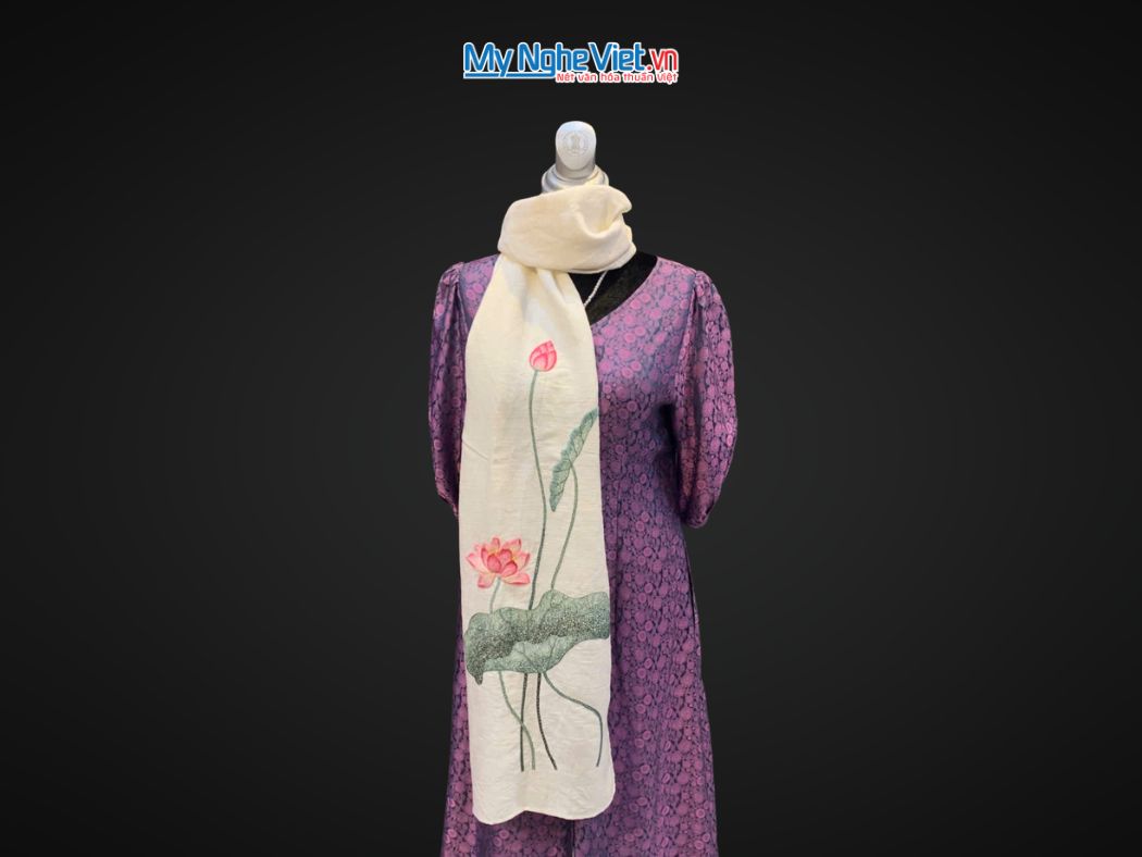 Khăn lụa đũi họa tiết hoa sen thêu tay trắng 100% silk cao cấp