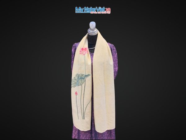 Khăn lụa đũi họa tiết hoa sen thêu tay màu kem 100% silk cao cấp