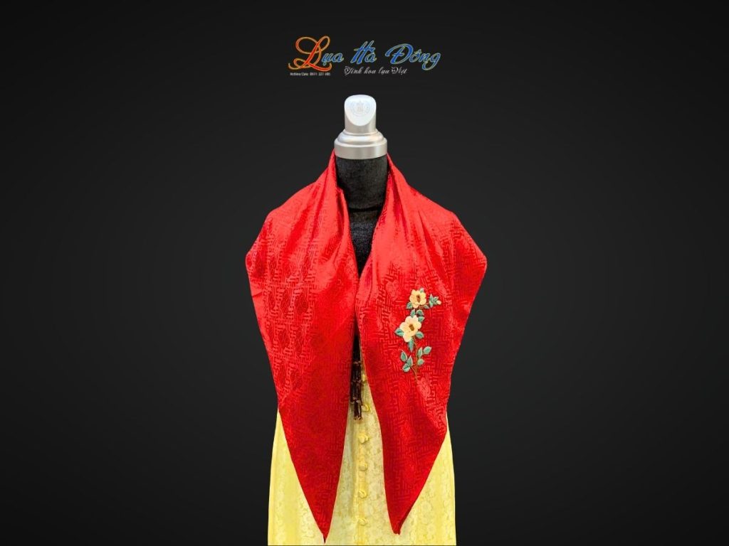 Khăn lụa vuông thêu tay song hỷ đỏ