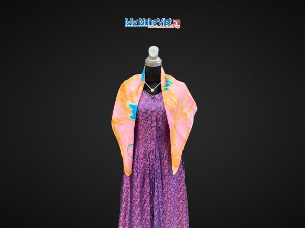 Khăn Lụa Vuông Thủy Ấn Tơ Tằm Màu Hồng Xanh