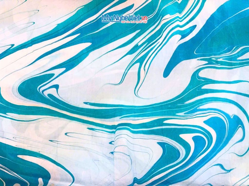 Khăn Lụa Vuông Thủy Ấn Tơ Tằm Màu Xanh