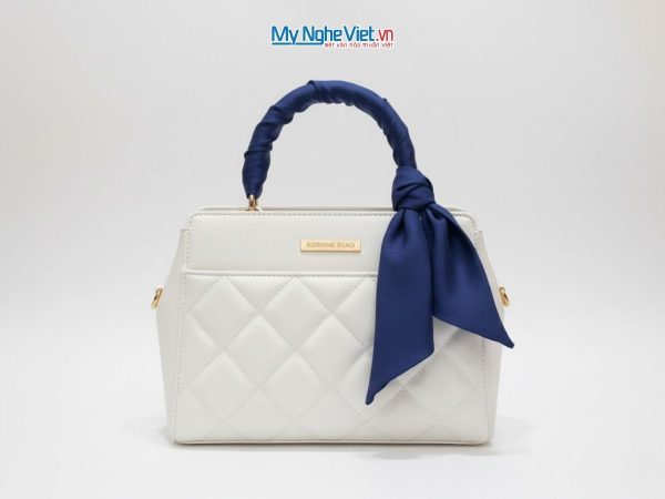 Khăn lụa vuông tơ tằm trơn màu xanh đậm