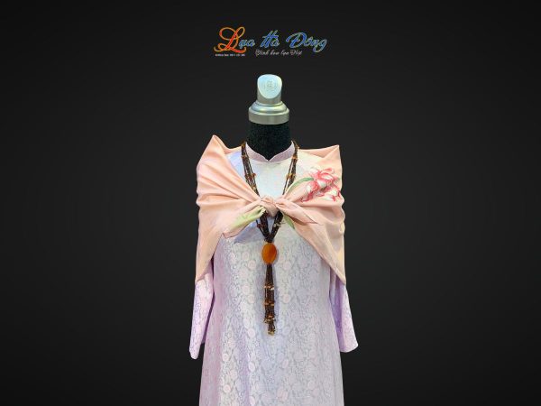 Khăn lụa vuông tơ tằm màu hồng vẽ hoa