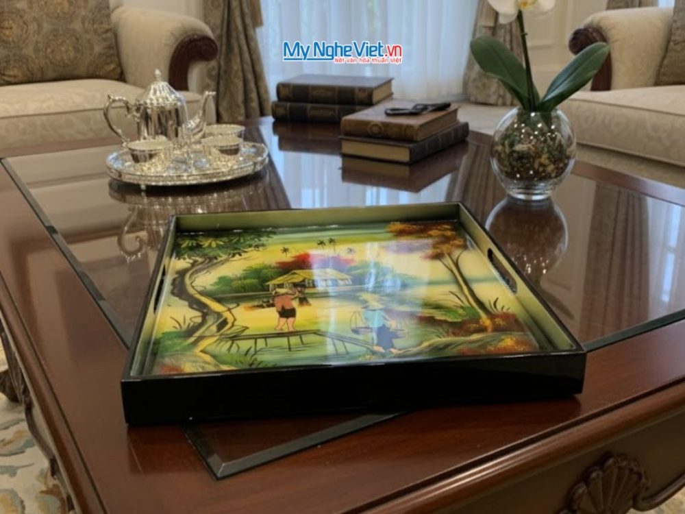 Khay sơn mài vuông vẽ phong cảnh