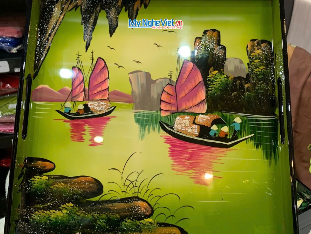 Khay sơn mài vuông vẽ phong cảnh