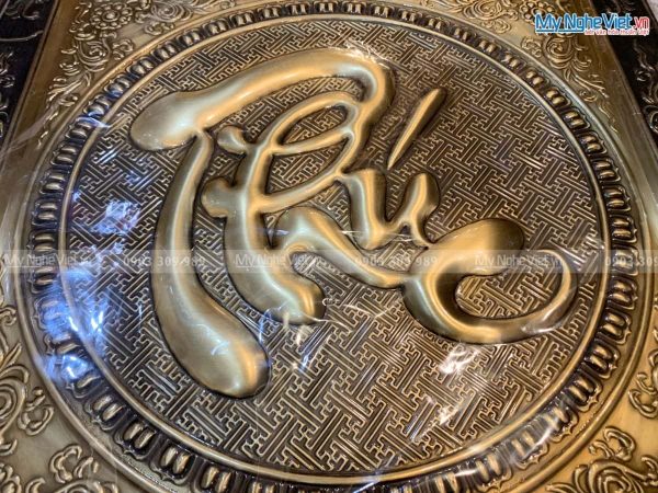 Tranh đồng chữ Thư pháp - Chữ Phúc cạo màu