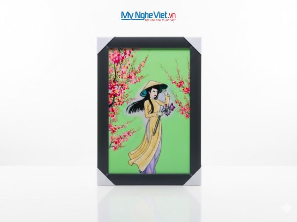 Bộ tranh sơn mài cô gái và khung đen