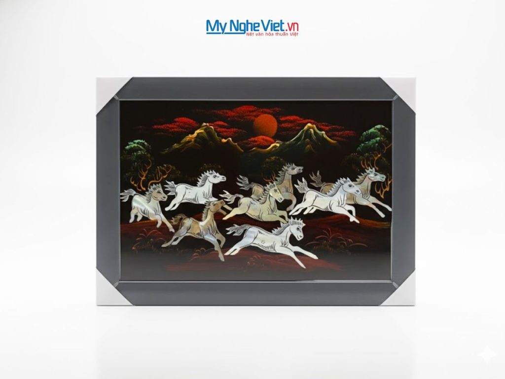Bộ tranh sơn mài mã đáo thành công cẩn ốc chìm và khung đen
