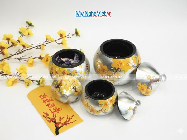 Bộ 3 hũ mận bạc kim vẽ mai vàng MNV-QT120-2 - Quà Tết Ý Nghĩa