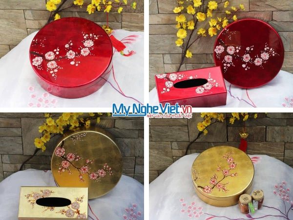 Bộ quà tặng Hộp mứt tết sơn mài tròn 5 ngăn vẽ đào đắp Vàng