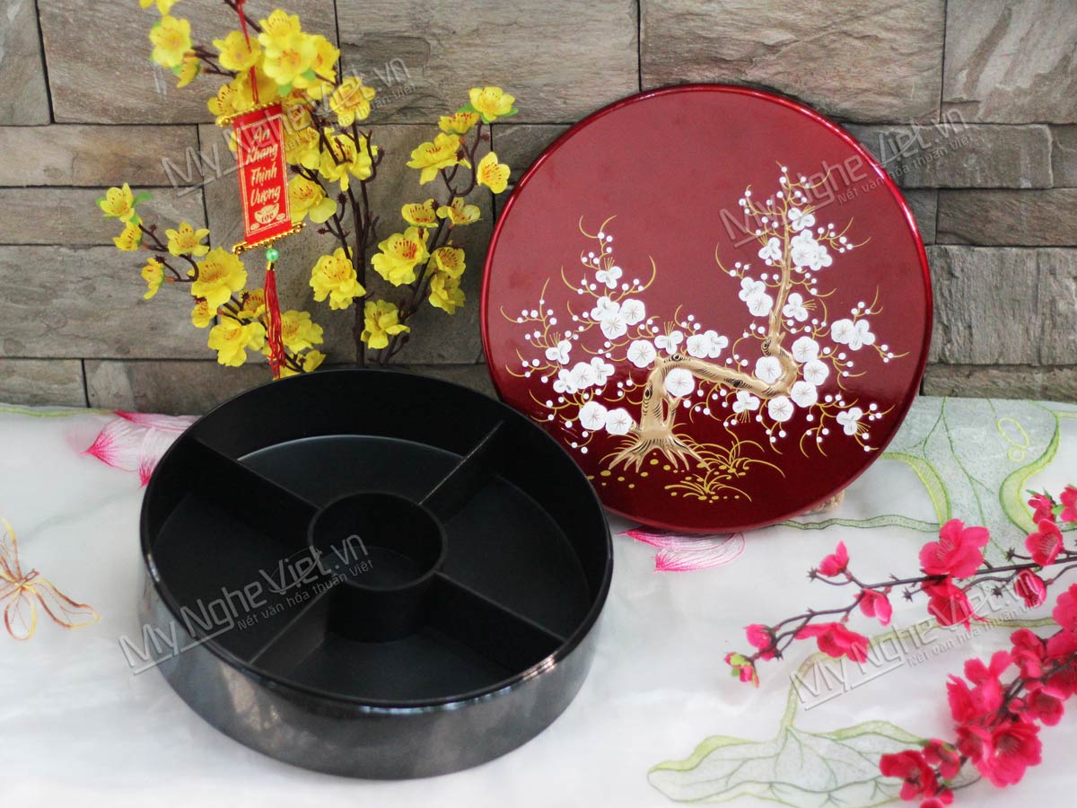Bộ quà tặng Hộp mứt sơn mài Tết đào trắng đắp nổi nền đỏ đô