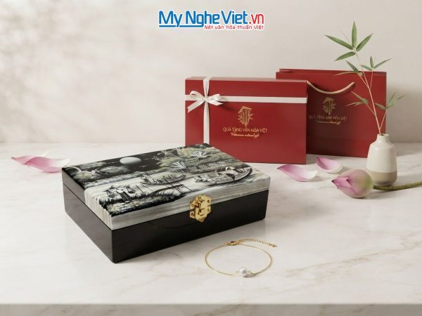 Hộp trang sức sơn mài đồng quê