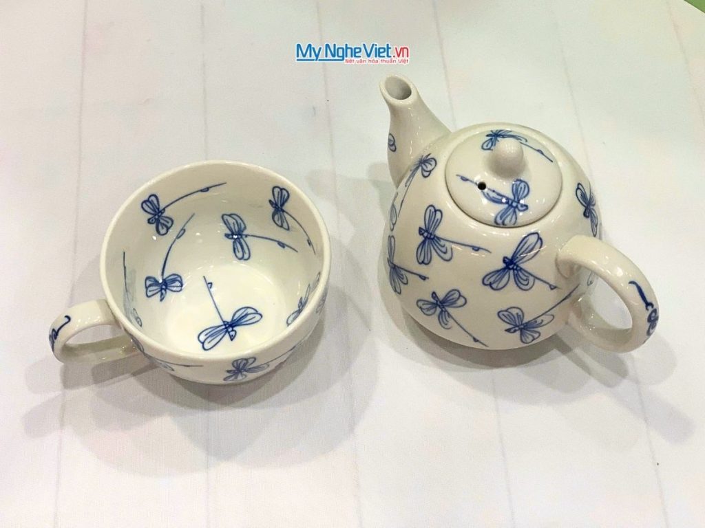 Bình Trà Độc Ẩm Gốm Bát Tràng Họa Tiết Chuồn Chuồn