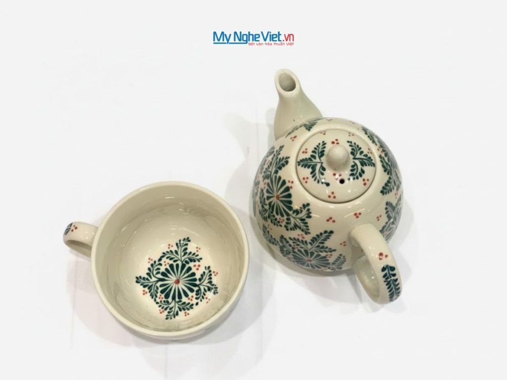 Bộ Trà Độc Ẩm Họa Tiết Hoa Xanh