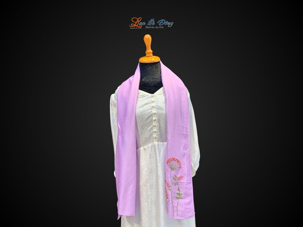 Khăn lụa đũi thêu tay tím Lụa Hà Đông 45x180 LNLT45180/1 - Ảnh 3
