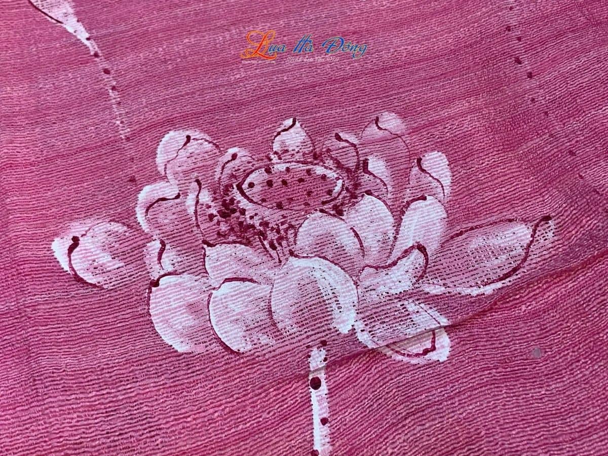 Khăn lụa Đũi hồng vẽ sen 100% silk 80x180 tua rua KLTA80180/1 - Ảnh 4