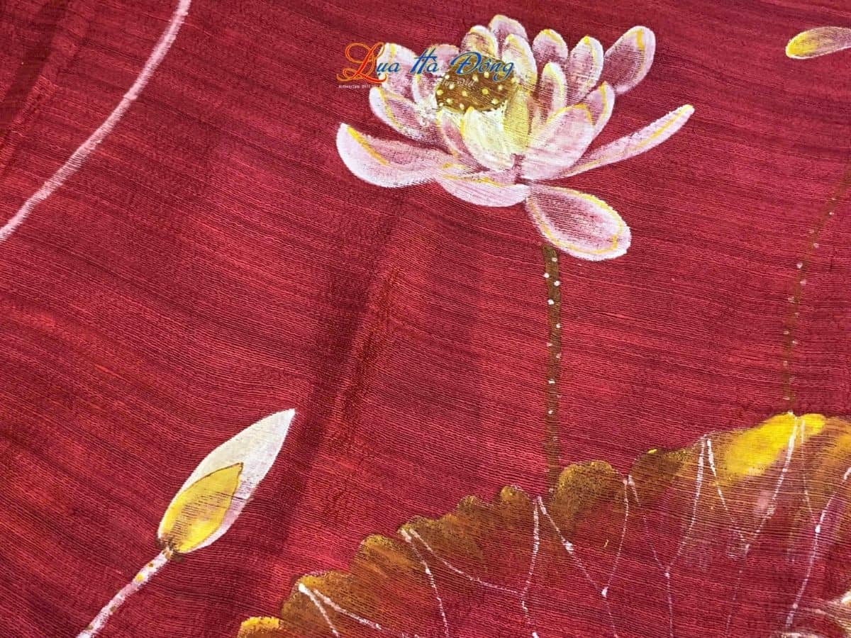 Khăn lụa Đũi đỏ mận vẽ sen 100% silk 80x180 tua rua KLTA80180/8 - Ảnh 4
