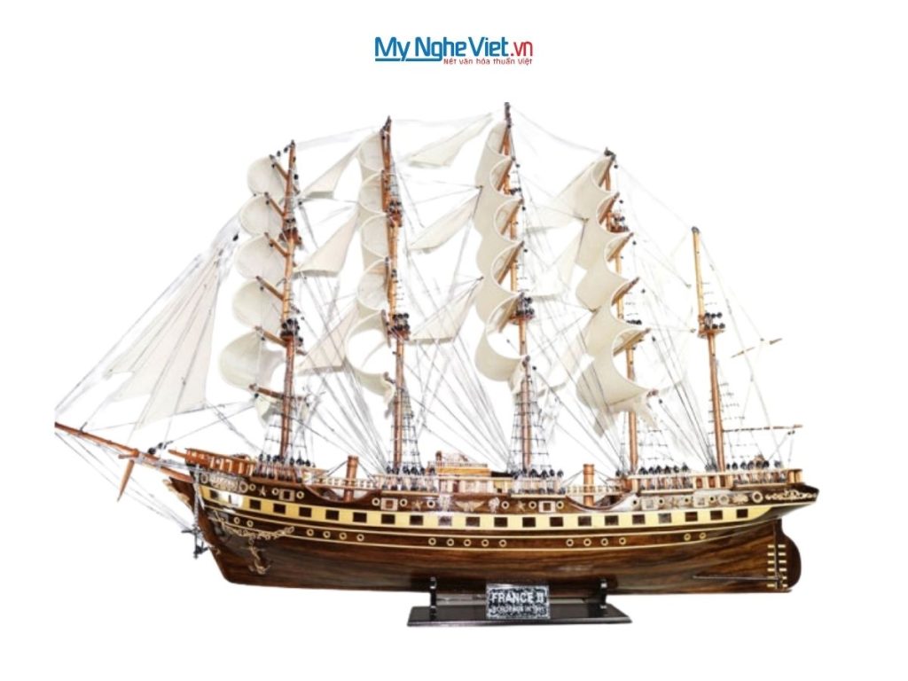 Mô Hình Tàu Thuyền Chở Hàng France II Gỗ Đen