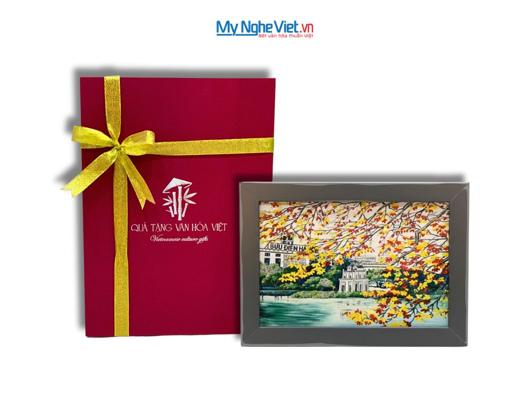 Tranh Sơn Mài Vẽ hồ Gươm Và Hộp Quà Tặng Cao Cấp