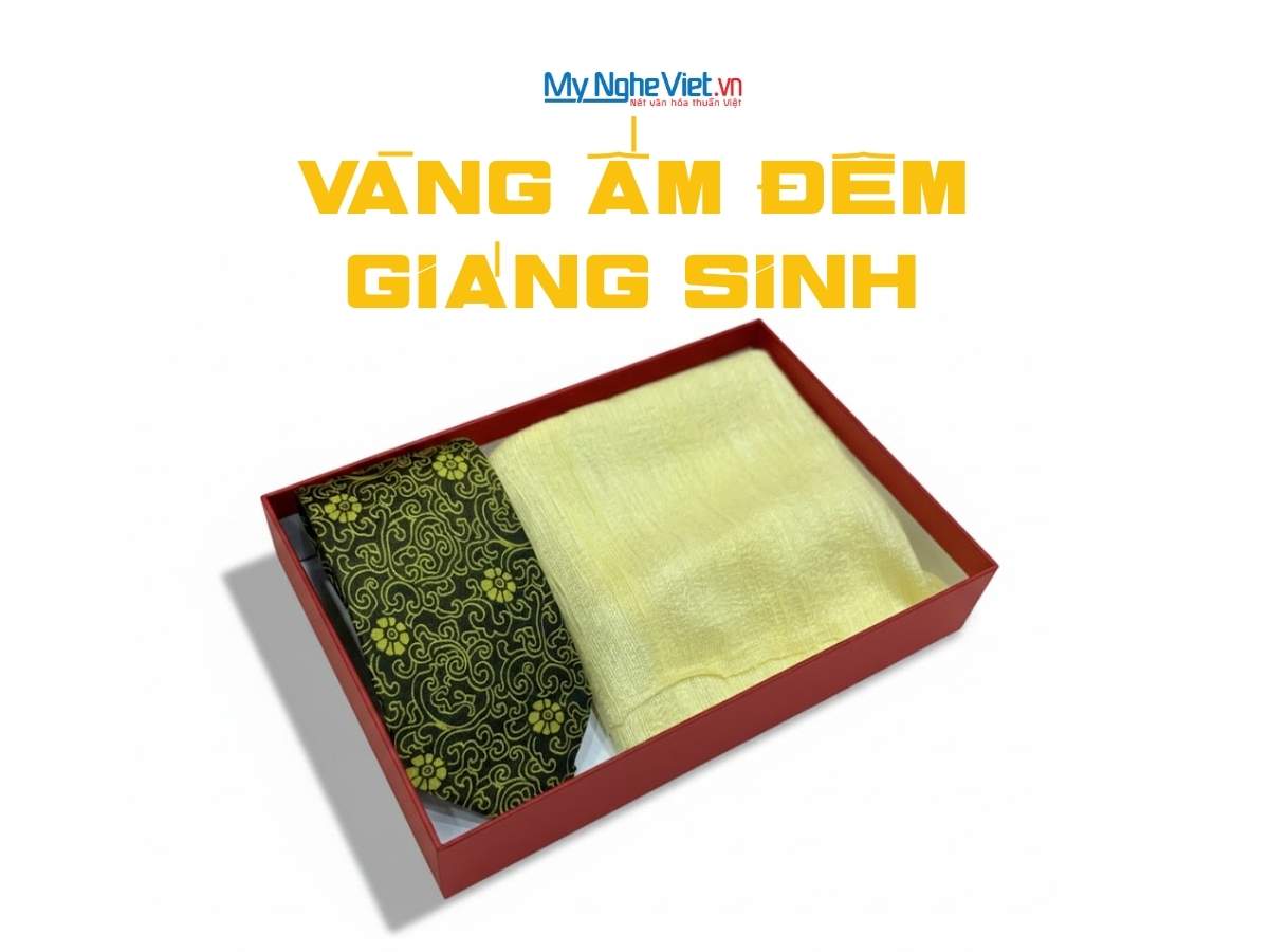 Set quà giáng sinh: Khăn lụa và cà vạt lụa tơ tằm - VÀNG ẤM ĐÊM GIÁNG SINH - Ảnh 2