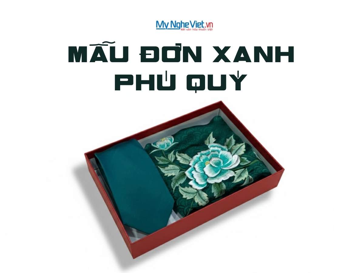 Set quà giáng sinh: Khăn lụa và cà vạt lụa tơ tằm - MẪU ĐƠN XANH PHÚ QUÝ - Ảnh 2