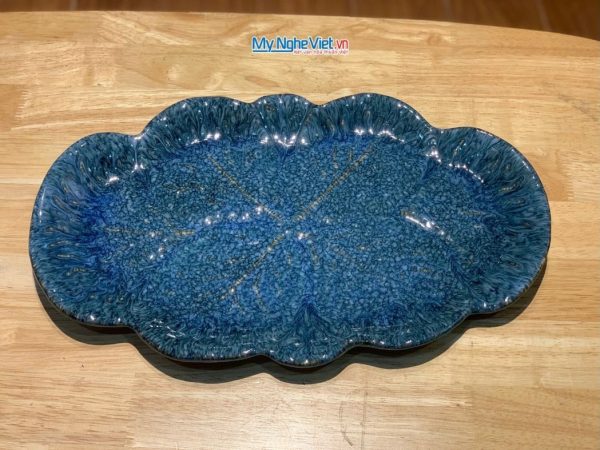 Bộ bình trà dáng đà điểu quai sứ men hỏa biến xanh lòng khay xếp