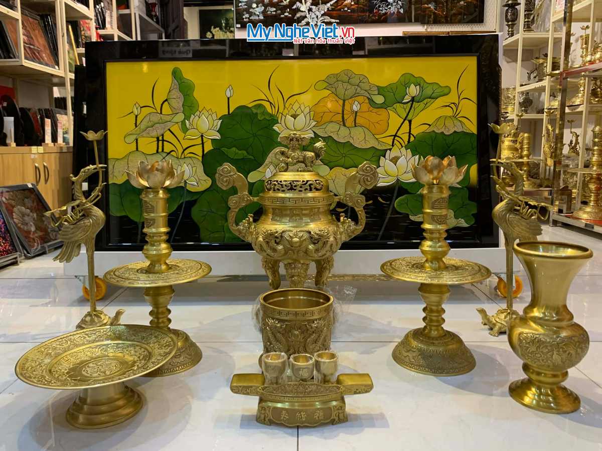 Bộ Đồ Thờ Cúng Đồng Vàng Đậm 11 Món - Ảnh 3