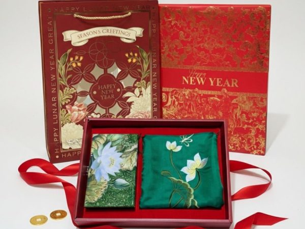 Bộ Quà Tặng Tết Ngọc Liên Kiêu Sa