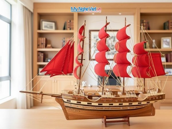 Mô hình thuyền buồm phong thủy France II (Thân 60cm) buồm đỏ