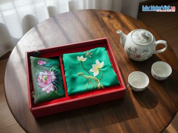Bộ Quà Tặng Tết Hương Sen Bản Sắc