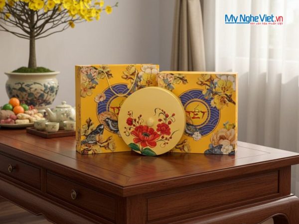 Hộp Mứt Tết Sơn Mài Vinh Hoa Sắc Xuân 5 Ngăn Màu Vàng