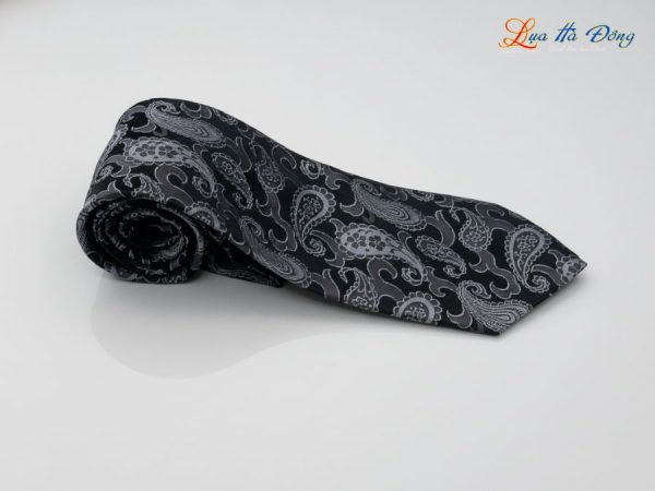 Cà vạt lụa tơ tằm họa tiết đuôi công đen