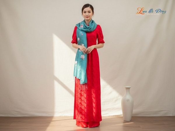 Khăn lụa tơ tằm 100% silk họa tiết hoa mộc lan vẽ tay