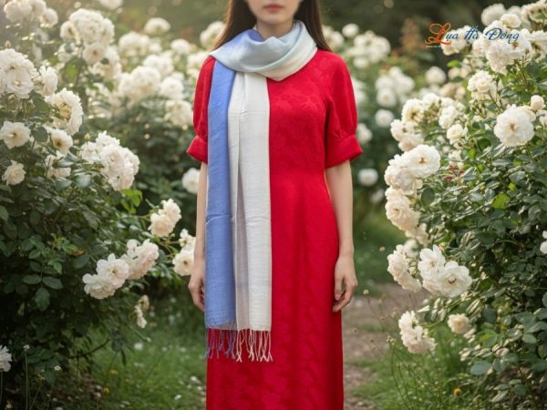 Khăn lụa tơ tằm loang màu xanh dương 100% silk