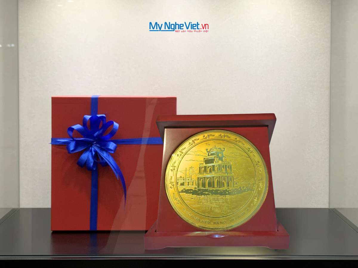 Đĩa trống đồng vuông Hồ Hoàn Kiếm D17cm - Ảnh 4