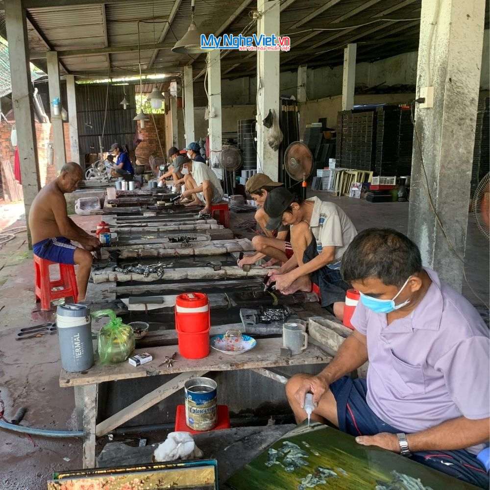 Làng nghề sơn mài thủ công