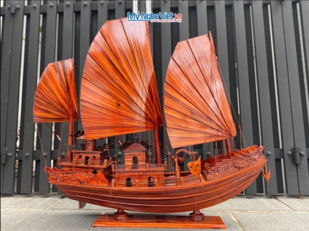 Mô Hình Thuyền Rồng Hạ Long Gỗ Tràm