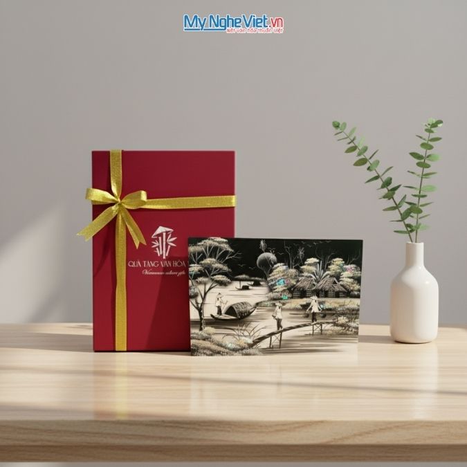 Tranh sơn mài cẩn ốc thủ công tinh xảo