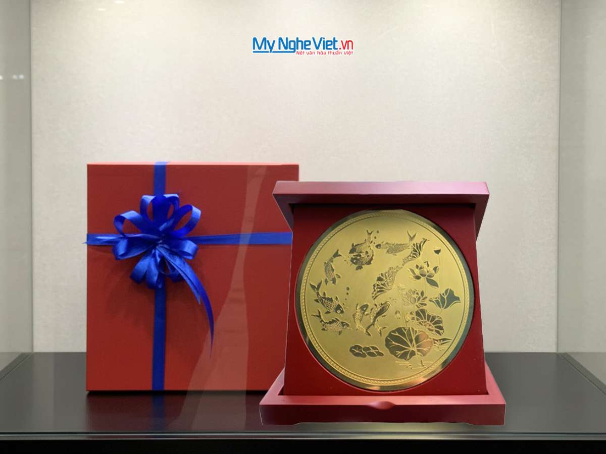 Đĩa trống đồng vuông Cá Sen D17cm - Ảnh 4