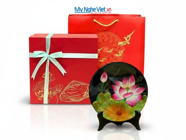 Tranh đĩa sơn mài vẽ tay hoa sen